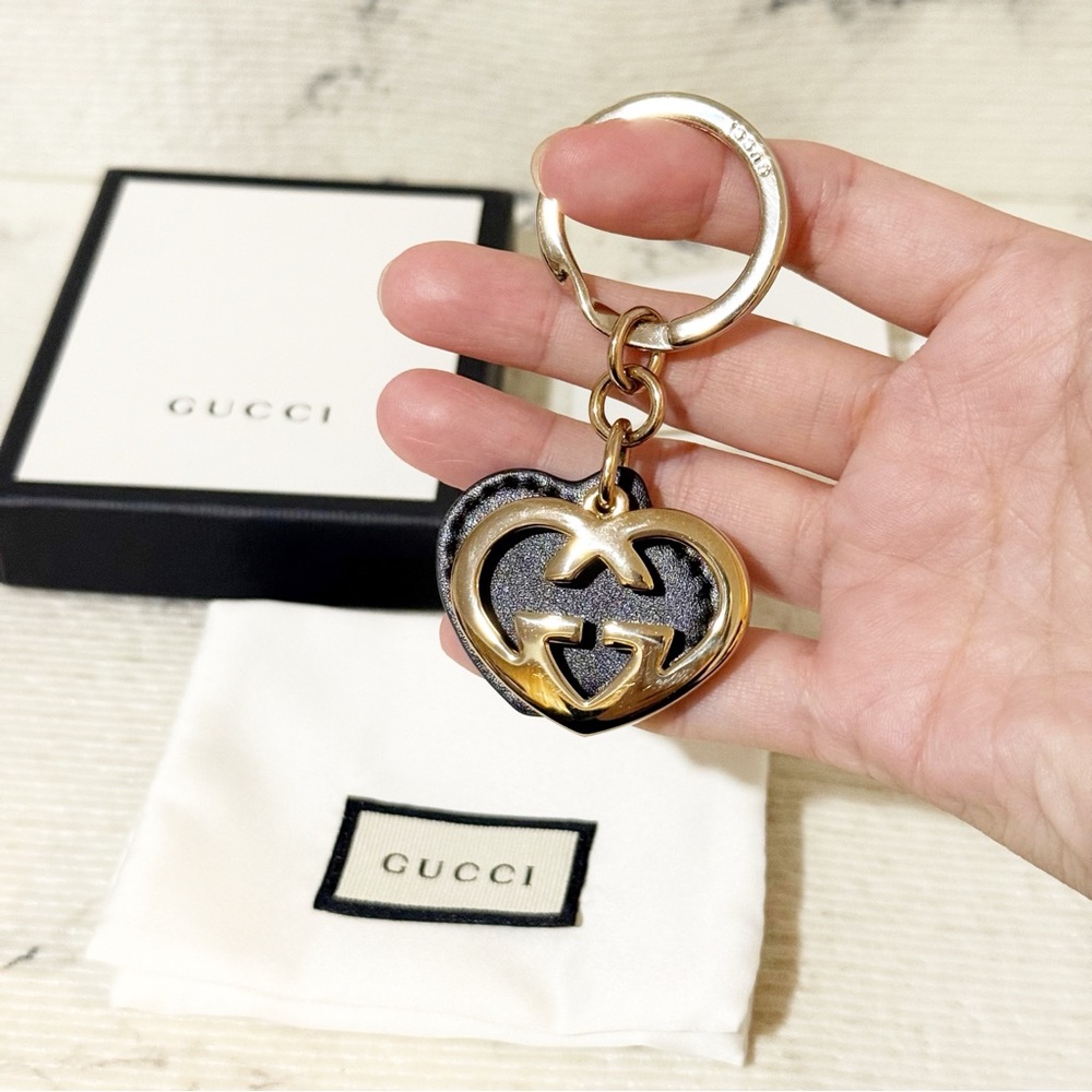 Gucci Interlocking Heart Keychain Key Ring (Like … - image 1